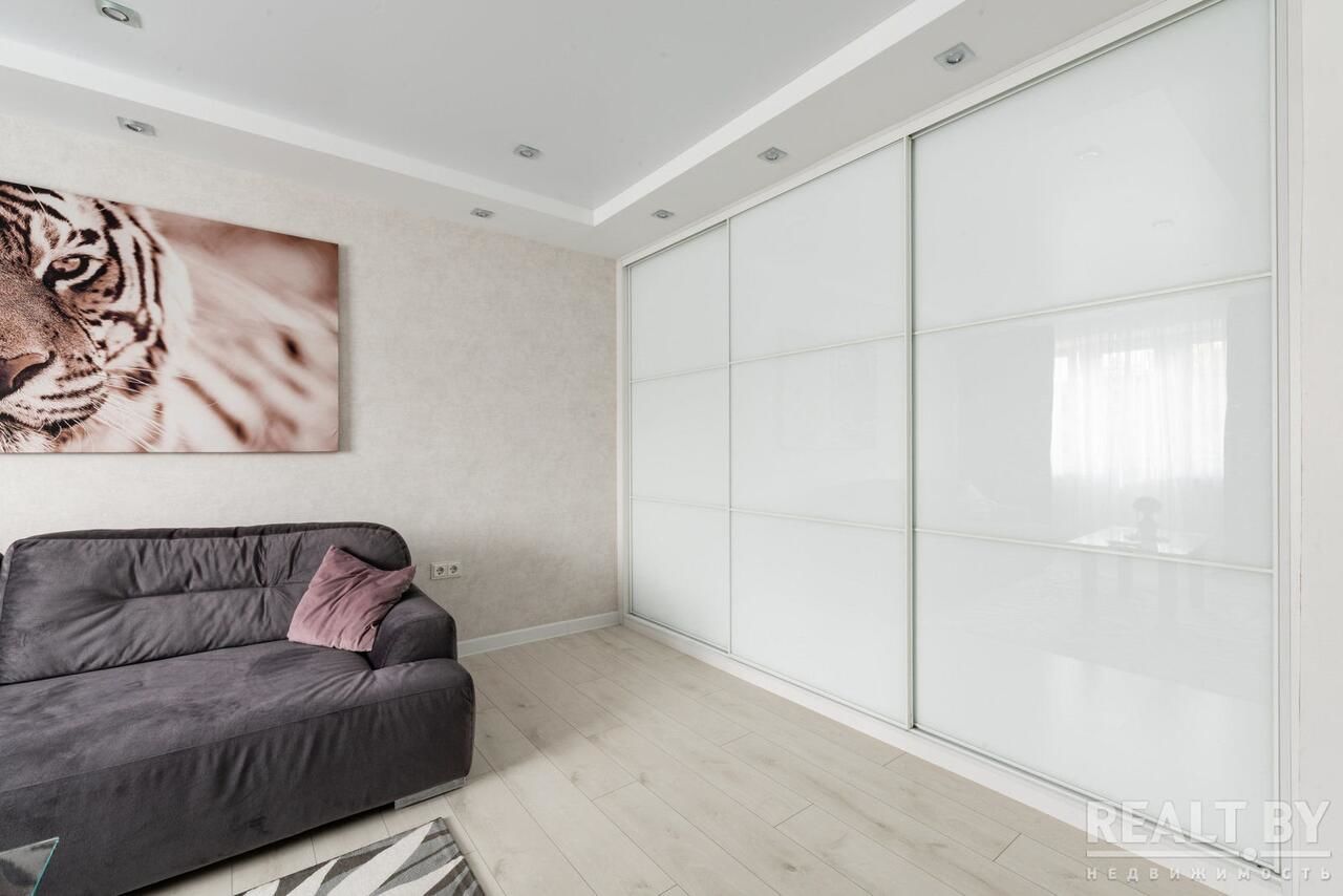 Апартаменты LUX APARTMENT ON BIRUZOVA Минск-15