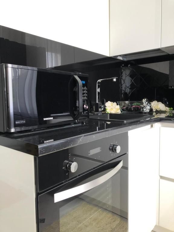 Апартаменты LUX APARTMENT ON BIRUZOVA Минск-40