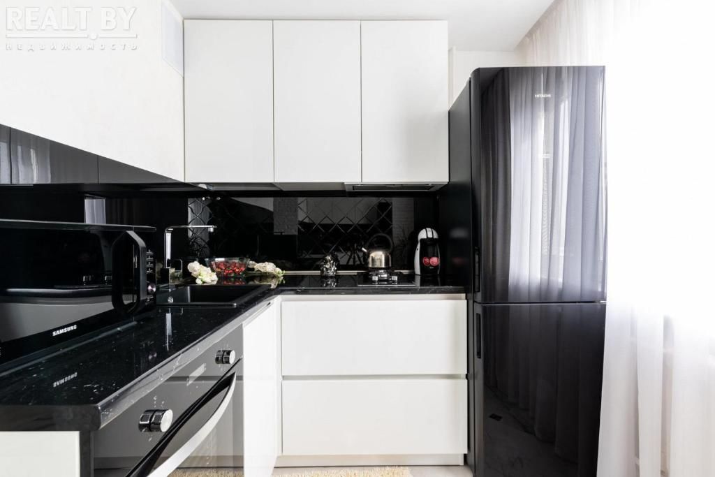 Апартаменты LUX APARTMENT ON BIRUZOVA Минск-54