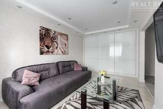 Апартаменты LUX APARTMENT ON BIRUZOVA Минск Улучшенные апартаменты-11