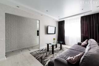 Апартаменты LUX APARTMENT ON BIRUZOVA Минск Улучшенные апартаменты-5