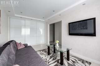 Апартаменты LUX APARTMENT ON BIRUZOVA Минск Улучшенные апартаменты-8