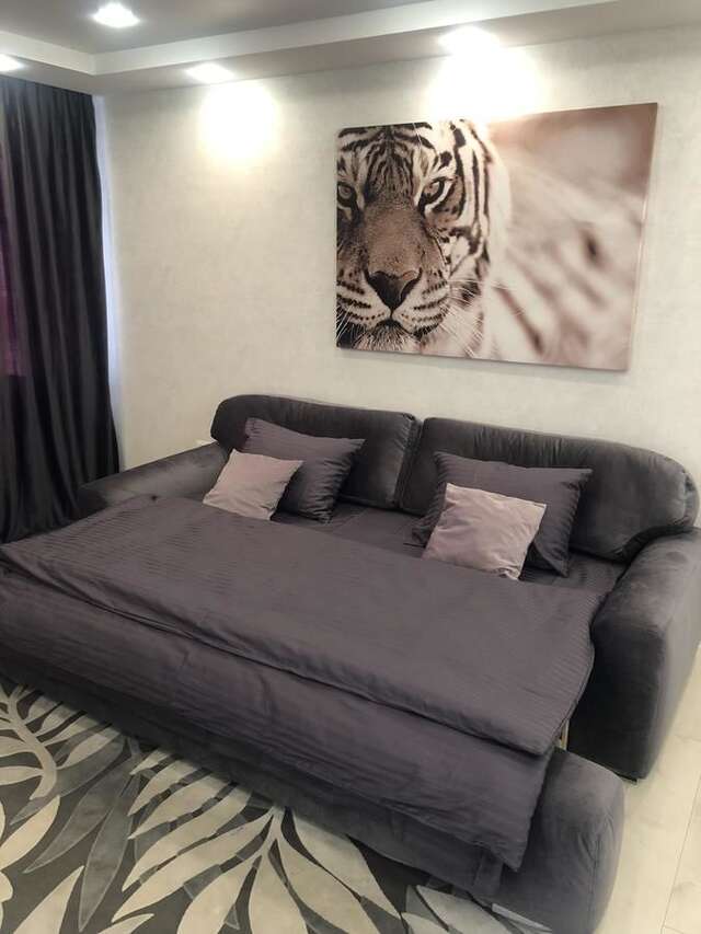 Апартаменты LUX APARTMENT ON BIRUZOVA Минск-12